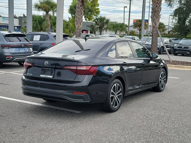 Certified 2024 Volkswagen Jetta Sport FWD image 4