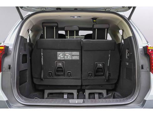 Used 2025 Kia Carnival SX Prestige FWD image 25