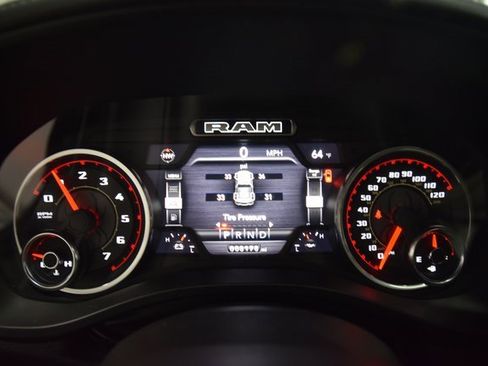 Used 2022 RAM 1500 Laramie image 46