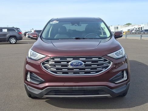 Used 2019 Ford Edge SEL w/ Equipment Group 201A image 2