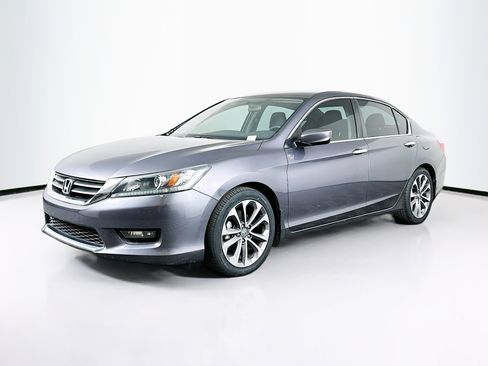 Used 2015 Honda Accord Sport image 3