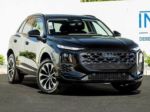 New 2026 Audi Q3 quattro 2.0T AWD/4WD image 4