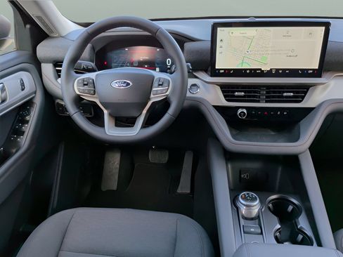 New 2026 Ford Explorer Active RWD image 14
