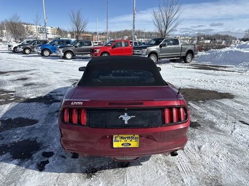 Used 2015 Ford Mustang Convertible image 7