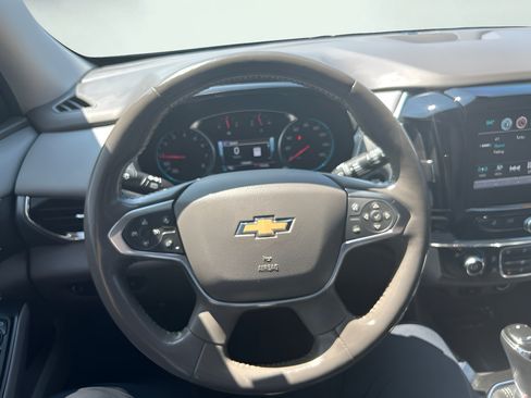 Used 2019 Chevrolet Traverse Premier AWD/4WD image 14