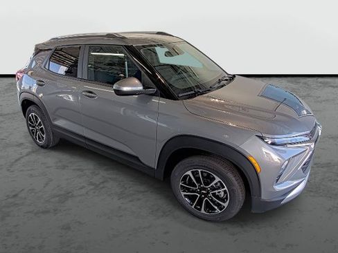 New 2026 Chevrolet TrailBlazer LT w/ Convenience Package FWD image 5
