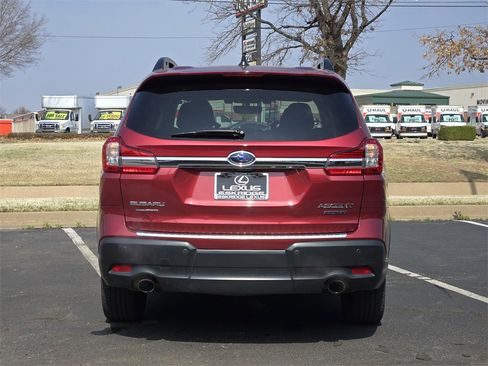 Used 2022 Subaru Ascent Limited w/ Technology Package image 6