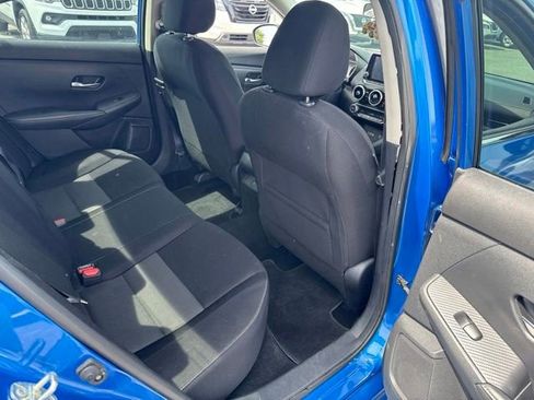 Used 2020 Nissan Sentra SV FWD image 14
