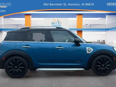 Used 2019 MINI Cooper Countryman SE w/ Driver Assistance Package image 9