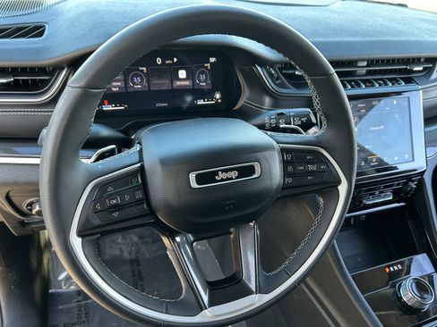 Certified 2023 Jeep Grand Cherokee L Laredo w/ Luxury Tech Group I image 24