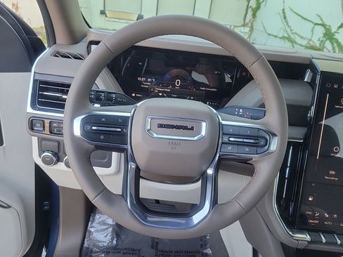 New 2026 GMC Yukon Denali image 19