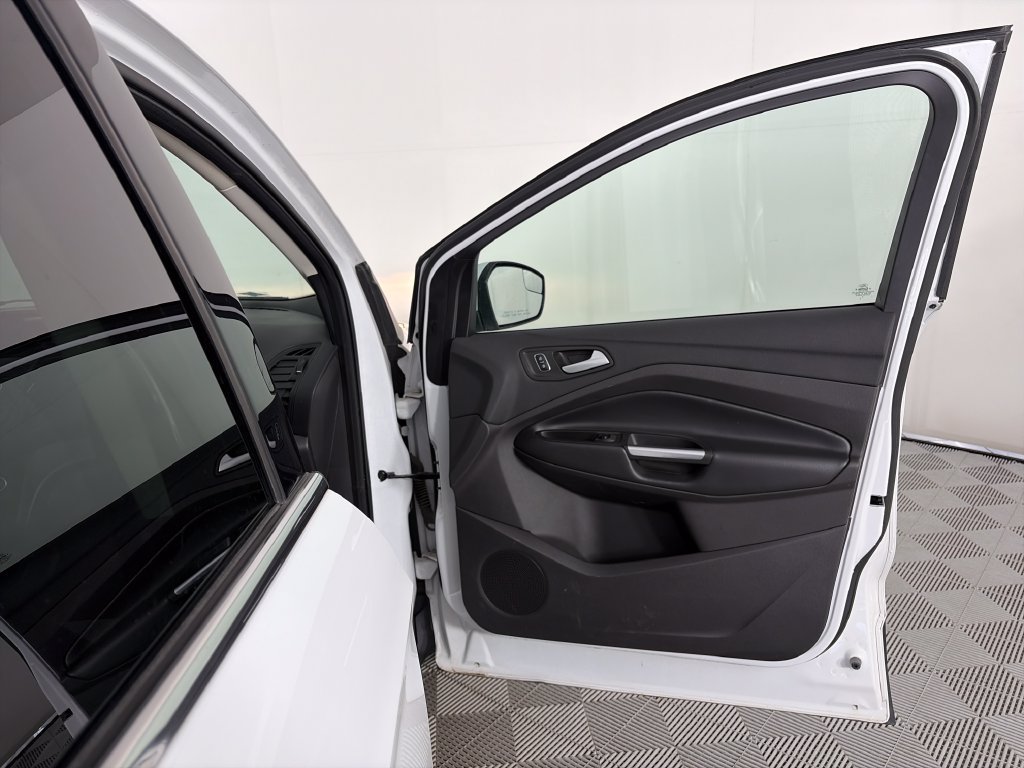 Used 2017 Ford Escape SE AWD/4WD image 28