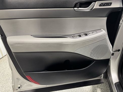 Used 2022 Hyundai Palisade SEL w/ Premium Package image 18