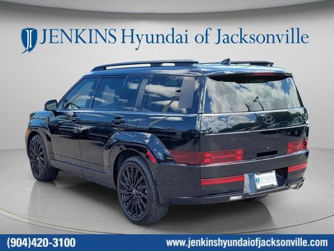 Used 2024 Hyundai Santa Fe Calligraphy AWD/4WD image 8