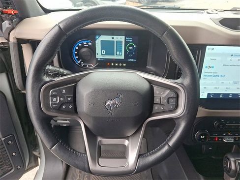 Used 2021 Ford Bronco Wildtrak image 19