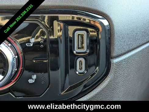 New 2026 GMC Sierra 1500 SLE w/ Preferred Package AWD/4WD image 32