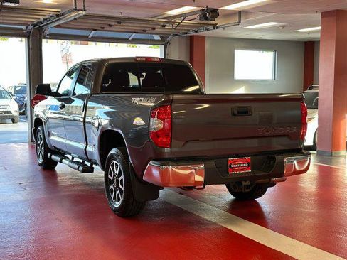 Certified 2018 Toyota Tundra SR5 w/ TRD Off Road Package AWD/4WD image 5