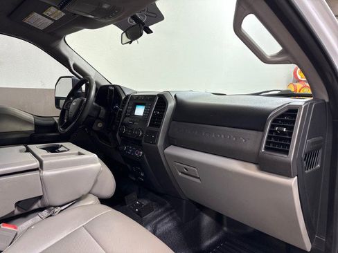Used 2018 Ford F350 XL image 55