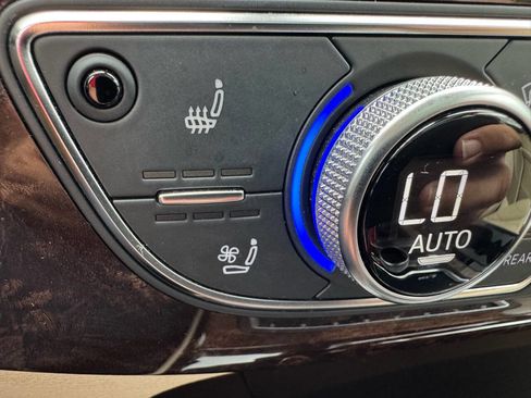 Used 2018 Audi Q7 3.0T Prestige w/ Prestige Package image 19