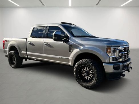 Used 2020 Ford F350 Limited w/ FX4 Off-Road Package image 6