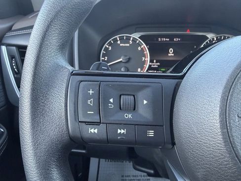 Certified 2023 Nissan Rogue SV image 17