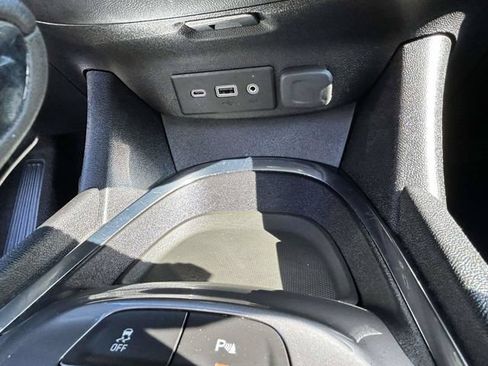 Used 2025 Chevrolet Malibu LT FWD image 12