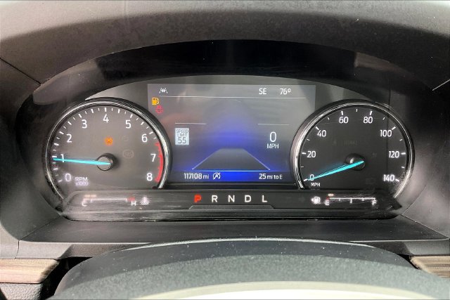 Used 2021 Ford Explorer Limited w/ Equipment Group 301A AWD/4WD image 13
