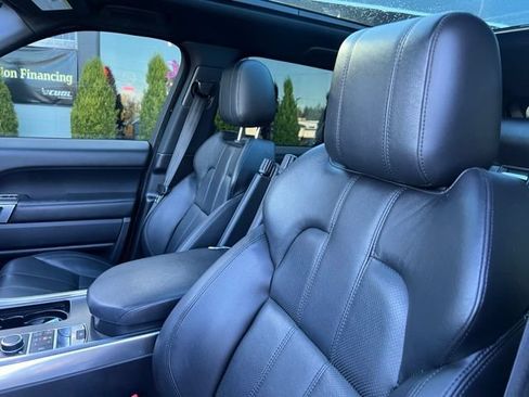 Used 2016 Land Rover Range Rover Sport SE AWD/4WD image 20
