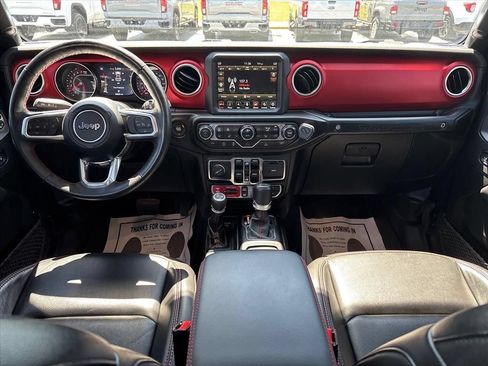 Used 2022 Jeep Wrangler Unlimited Rubicon w/ Cold Weather Group AWD/4WD image 20