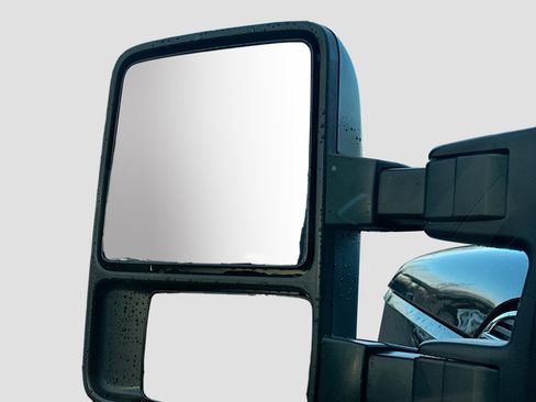 Used 2012 Ford F250 Lariat w/ Lariat Interior Pkg image 16