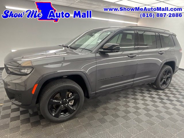 Used 2023 Jeep Grand Cherokee L Laredo AWD/4WD image 1