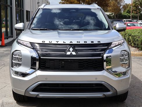 New 2026 Mitsubishi Outlander SEL image 12