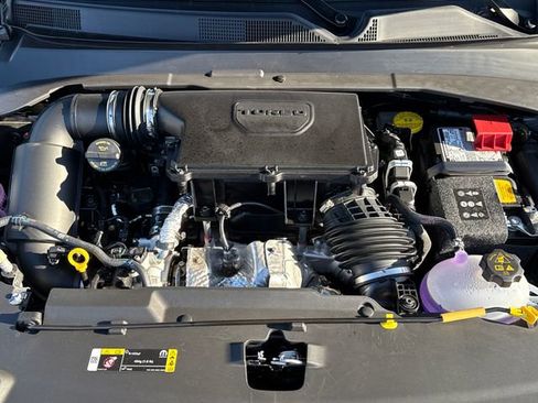 New 2026 Jeep Compass Latitude image 10