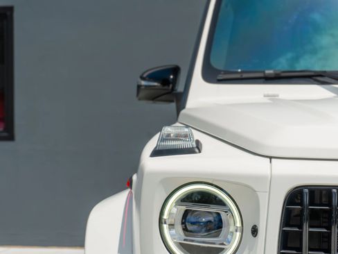 Used 2025 Mercedes-Benz G 63 AMG 4MATIC image 32