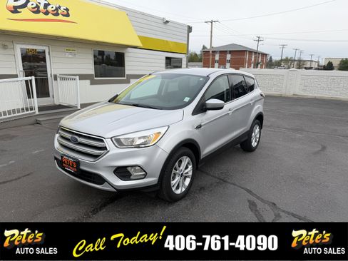 Used 2017 Ford Escape SE AWD/4WD image 8