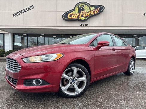Used 2014 Ford Fusion SE w/ Equipment Group 201A image 18