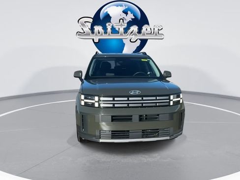 Used 2024 Hyundai Santa Fe SEL image 2