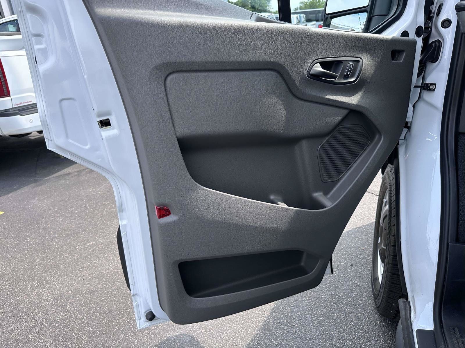 Used 2026 Ford Transit 150 Low Roof w/ Load Area Protection Package RWD image 10