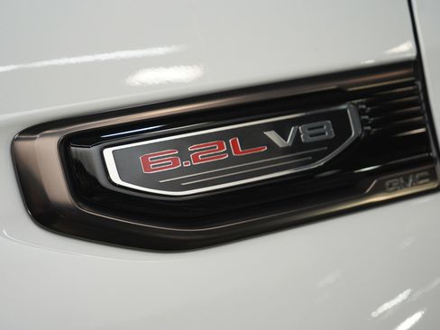 Used 2024 GMC Sierra 1500 AT4X AWD/4WD image 30