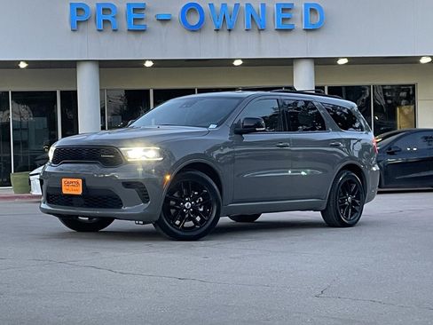 Used 2024 Dodge Durango GT image 1
