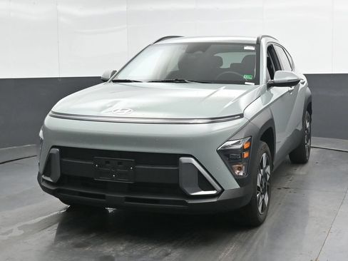 Used 2025 Hyundai Kona SEL AWD/4WD image 6