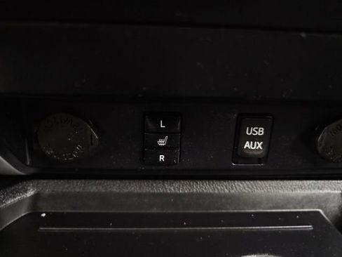 Used 2015 Toyota Tundra SR5 image 23