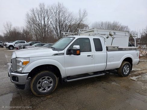 Used 2015 Ford F250 Lariat w/ Chrome Package image 2