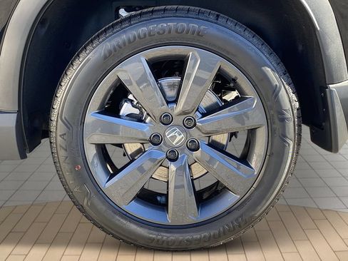 New 2026 Honda Pilot Sport image 7