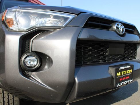 Used 2021 Toyota 4Runner SR5 w/ Wilderness Package (TMS) AWD/4WD image 5