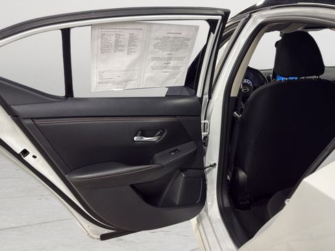 Used 2024 Nissan Sentra SR image 26