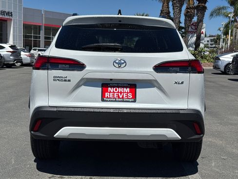 New 2026 Toyota Corolla Cross XLE FWD image 12
