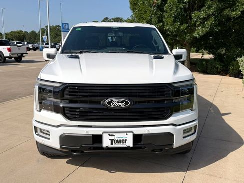 Used 2024 Ford F150 Platinum w/ FX4 Off-Road Package AWD/4WD image 2