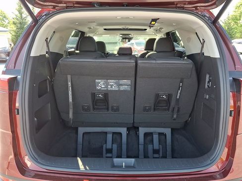 Used 2024 Kia Carnival SX Prestige FWD image 27