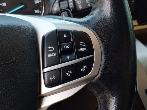 Certified 2021 Ford Explorer XLT w/ Class III Trailer Tow Package image 26